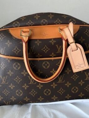 Louis Vuitton Deauville